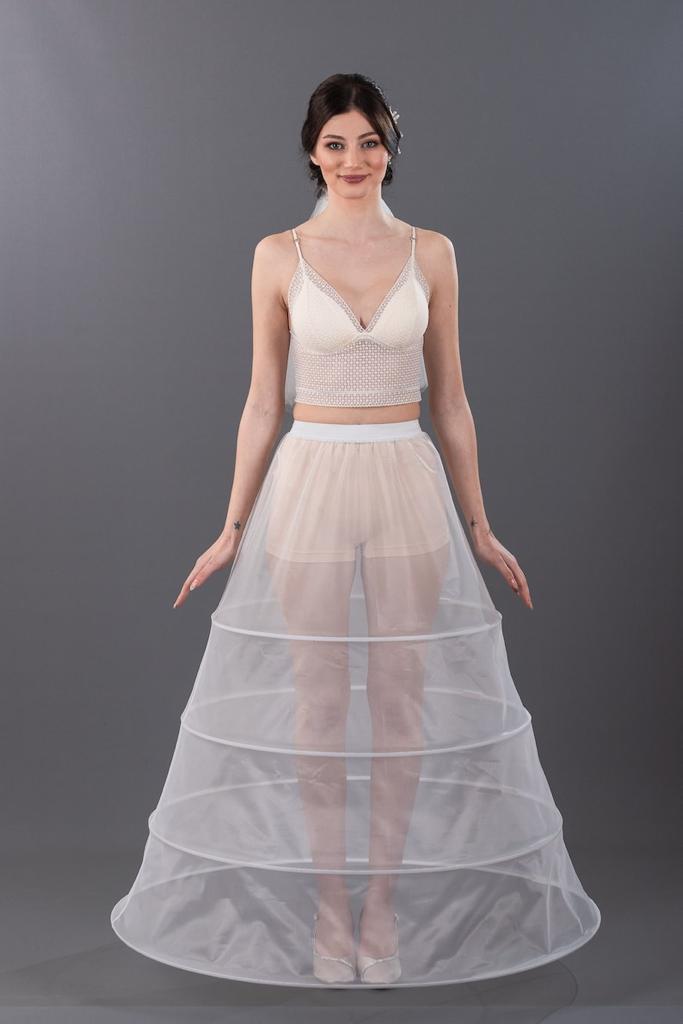 4-hoop crinoline