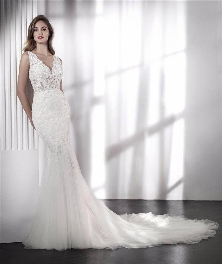 Lendas Wedding Dress