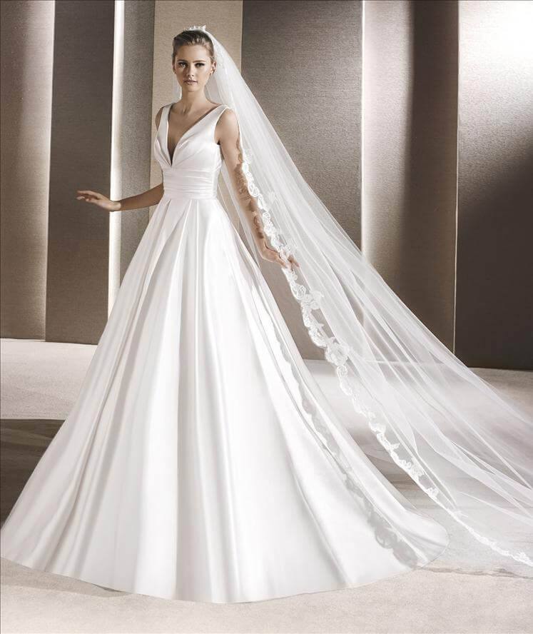Rochie mireasa Ralea