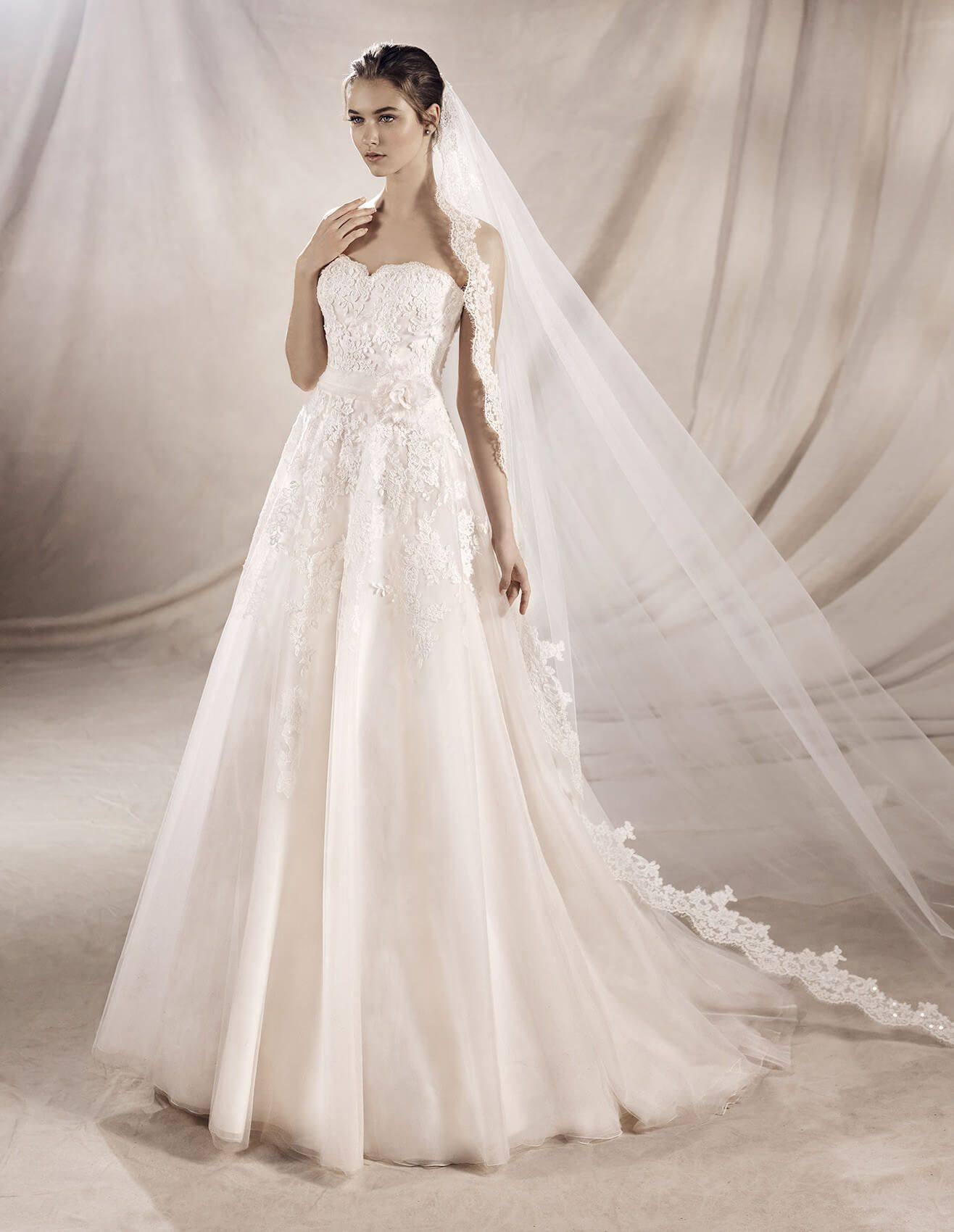 Rochie mireasa Yen